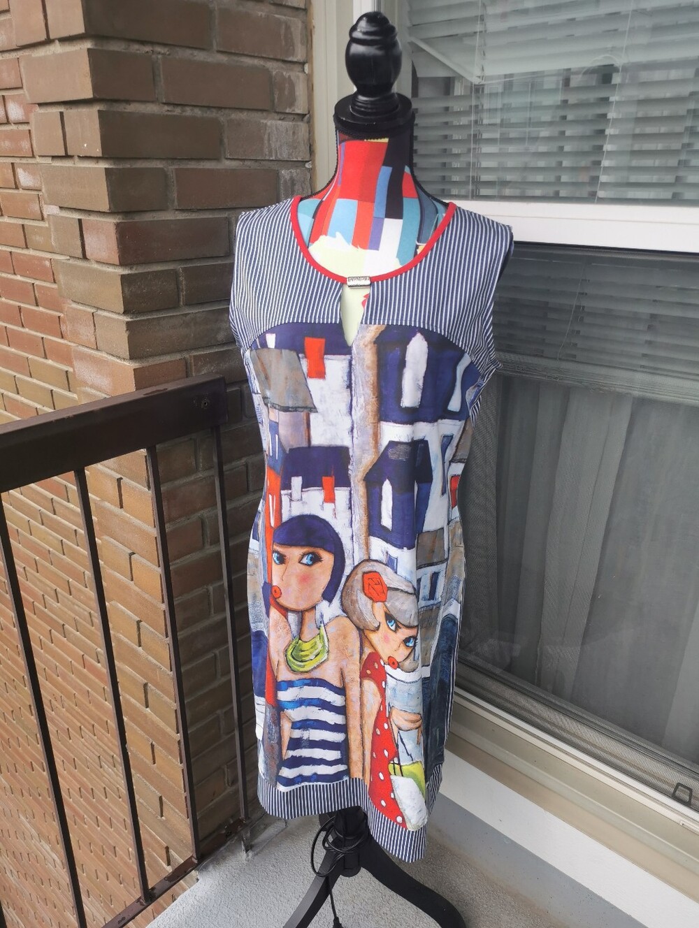 Simply Art by Dolcezza Dress L Virginie Matz Graphic Art Print Striped Sleeveles